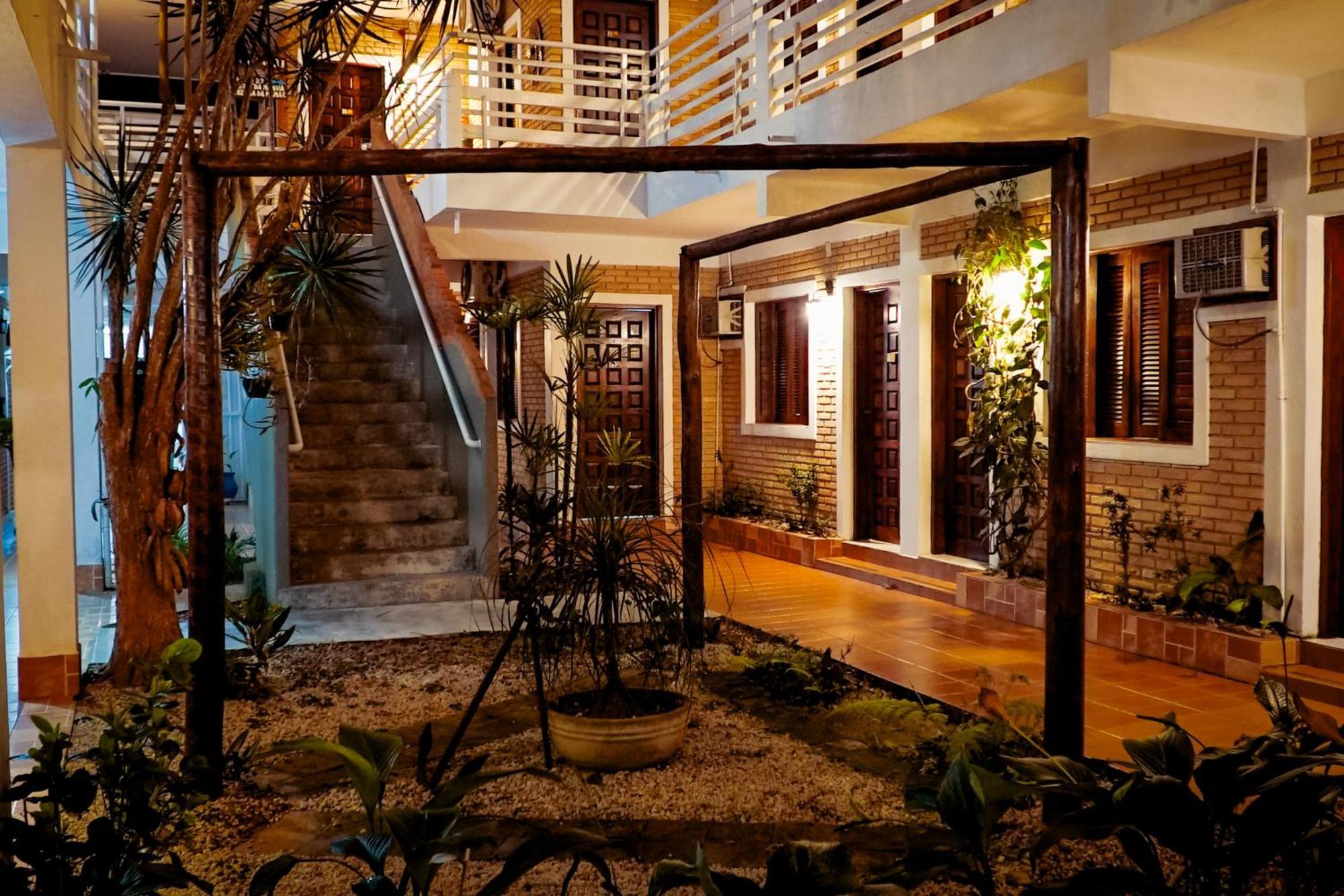 Velinn Pousada Ubatuba Tropical Экстерьер фото